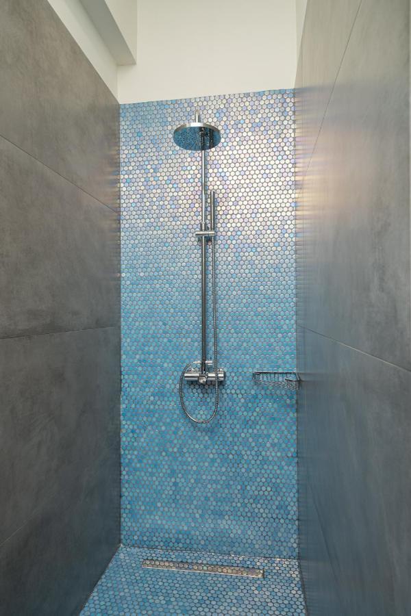 Villa Shades Of Blue Trapezaki  Buitenkant foto